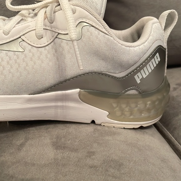 Women’s Puma White/Silver size 8.5 - Picture 7 of 8